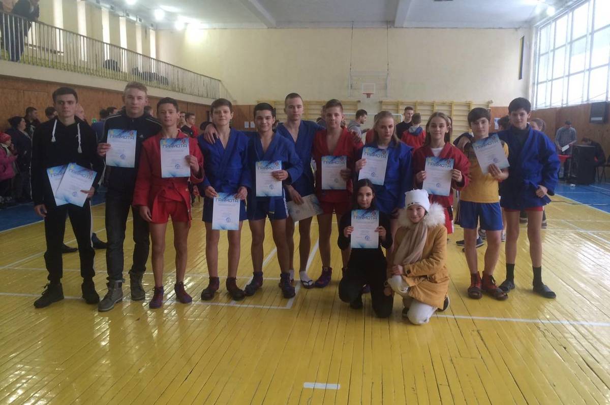 Вихованці 5-ї спортивної школи здобули 12 медалей  на чемпіонаті з боротьби самбо