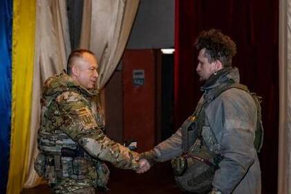 Під його керівництвом було повністю відбито атаку: Владислава Пацулу з Вінниччини нагородили "Хрестом хоробрих"