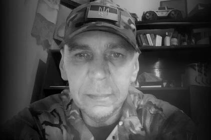 Вінниця прощається з бойовим медиком Дмитром Просековим: містян просять утворити «живий коридор»