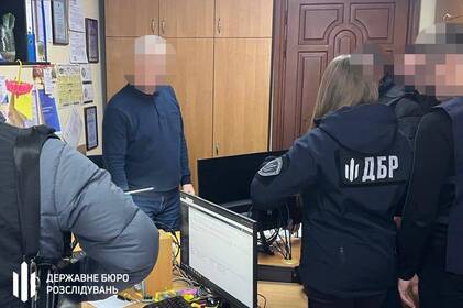 На Вінниччині посадовець закупив спецзасоби для ДСНС удвічі дорожче за ринкову ціну: подробиці