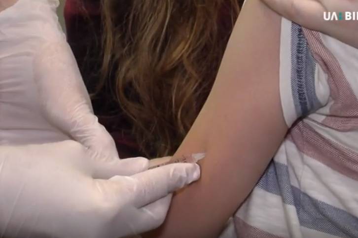 У школах та дитсадках Вінниці проводять безкоштовну імунізацію від кору