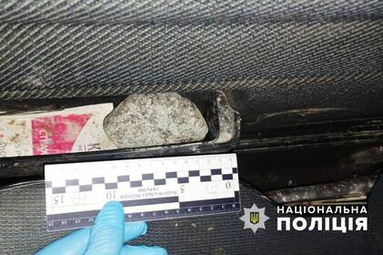 На Вінниччині чоловік у нетверезому стані викрав авто та застряг у багнюці