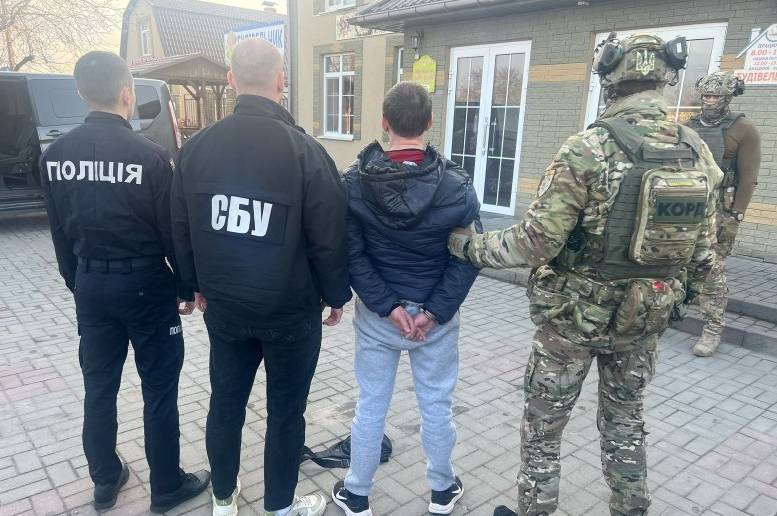 На Вінниччині ліквідовано ще дві схеми незаконного переправлення осіб через кордон