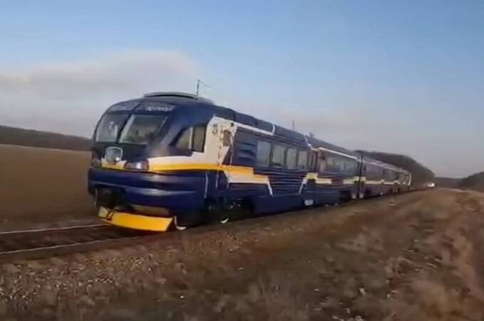 "Укрзалізниця" повертає на маршрут оновлений поїзд сполученням ВІнниця - Гайворон