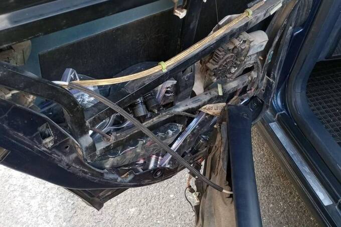 На Вінниччині прикордонники ліквідували спробу контрабанди рідин для електронних сигарет (відео)