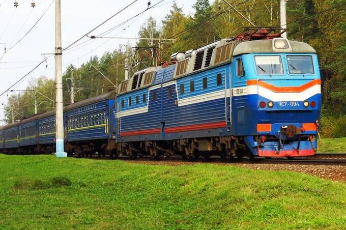 Укрзалізниця запускає додатковий поїзд «Київ — Кам'янець-Подільський» на пікові дні квітня і травня
