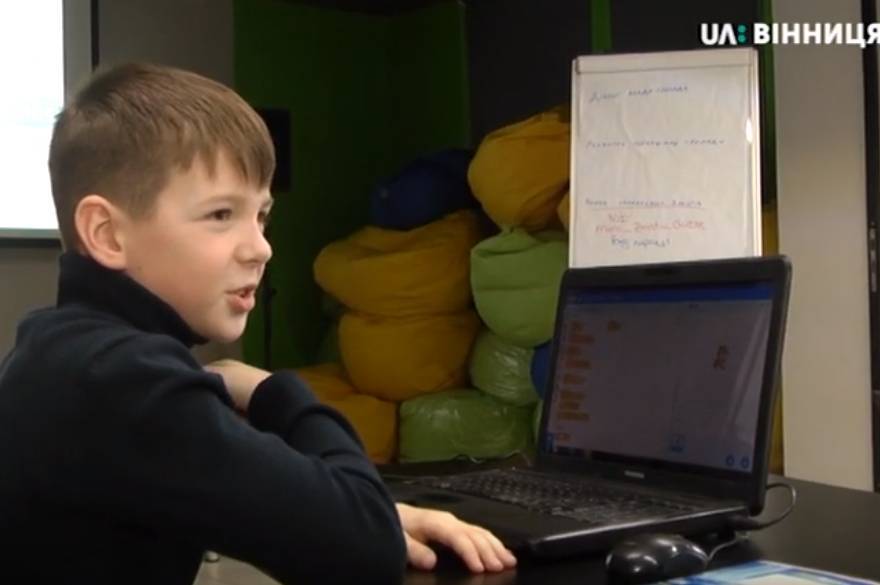 Вінницьких школярів навчають створювати програми, ігри та мобільні додатки