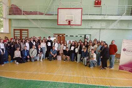 Вінницькі старшокласники та вчителі перетворили навчальний день на турнір «Світ Громад»