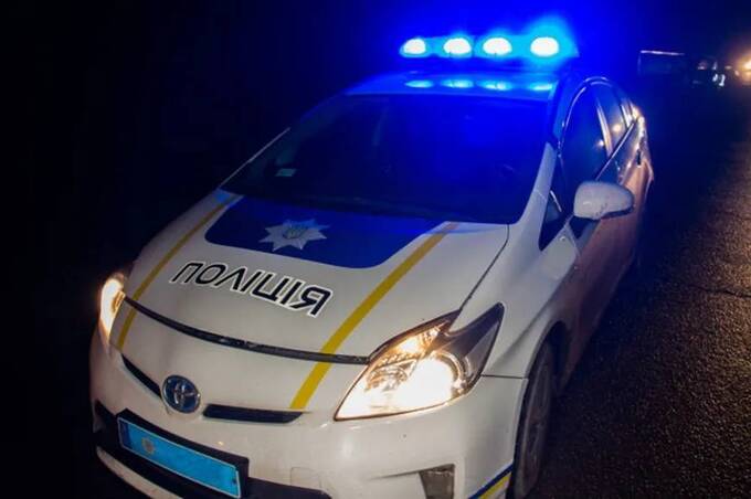 Вінницькі патрульні вгамували п'яного хулігана на вулиці Стеценка 