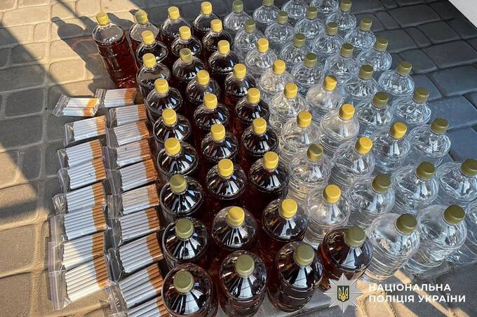 На Вінниччині викрили підпільне виробництво алкоголю та цигарок у промислових масштабах