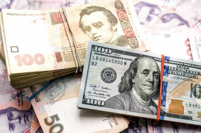 НБУ оновив курс валют: скільки коштує євро, долар та злотий у понеділок, 5 травня