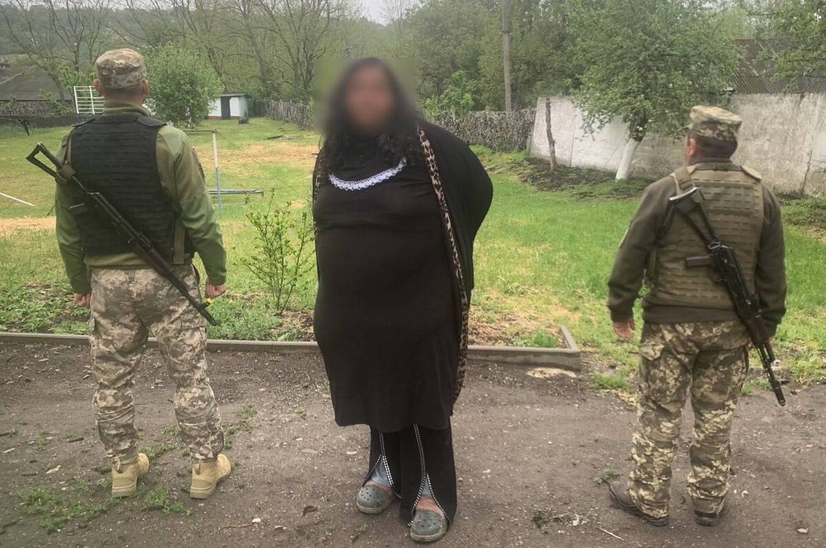 Перевдягнувся в жінку, щоб не привертати увагу: на кордоні з Молдовою викрили порушника