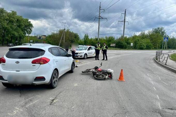 У Вінниці за добу сталося дві ДТП, внаслідок яких травмувалися люди: що відомо