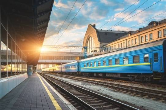 Укрзалізниця запускає додатковий поїзд Київ – Вінниця на травневі вихідні