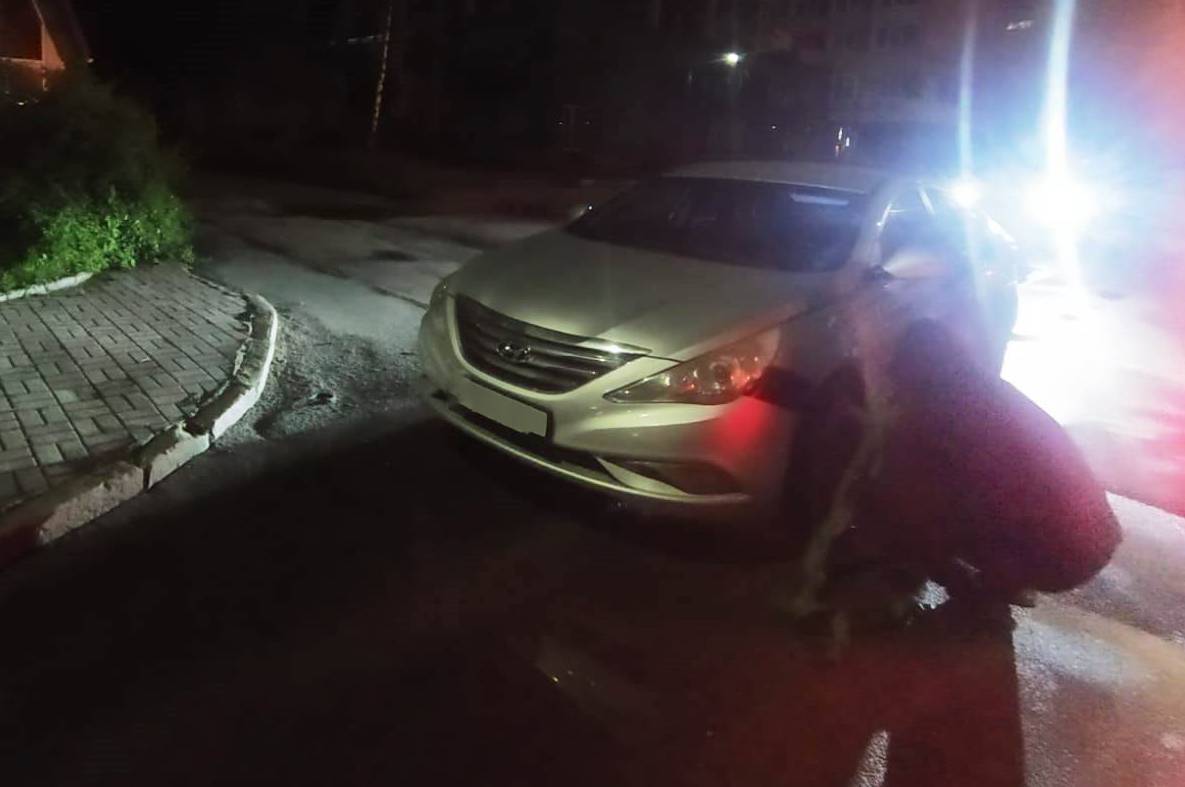 У Вінниці зупинили 25-річну водійку без прав і під наркотиками: як її покарали
