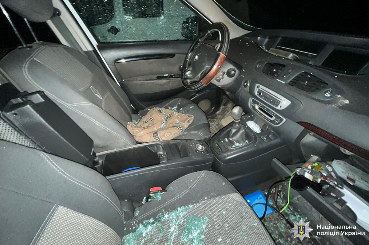 У Козятині затримали злодія, який викрав гроші з авто просто у дворі багатоповерхівки