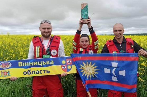 Медики Вінниччини увійшли до трійки кращих на всеукраїнських змаганнях
