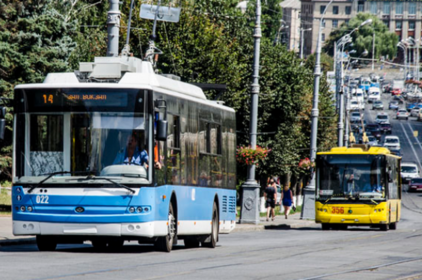 У Вінниці на вулиці Соборній тимчасово змінять рух транспорту та розташування зупинок
