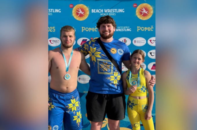 Вінницькі борці з тріумфом повернулись із чемпіонату Європи в Хорватії