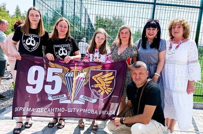 У Вінниці відкрили футбольне поле на честь загиблого захисника Валентина Присіча