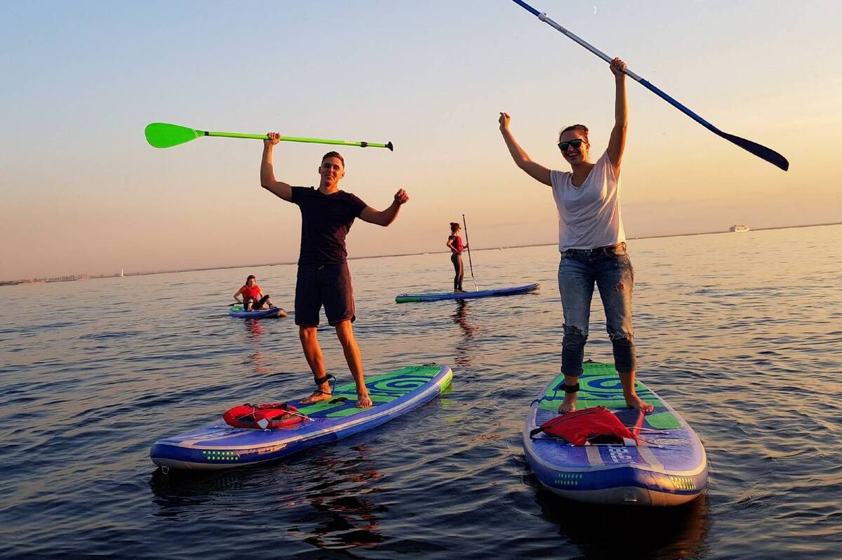 За ініціативи міськради у Вінниці організовують дозвілля на sup-дошках для ветеранів й ветеранок