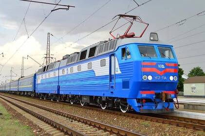 «Укрзалізниця» запускає новий поїзд, який з'єднає 9 областей: що відомо