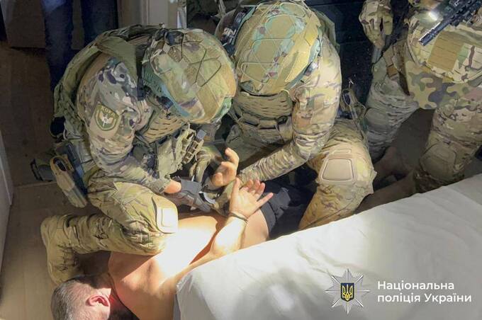 Чоловіка, який влаштував стрілянину в селі Агрономічне затримали: що відомо (фото)