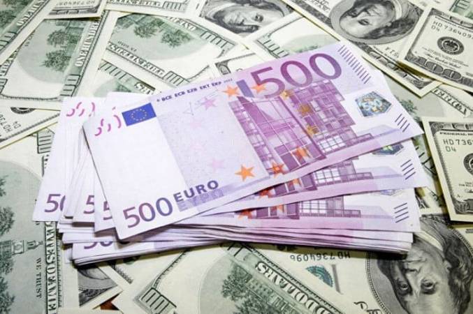 НБУ оновив курс валют: скільки коштує євро, долар та злотий у неділю, 15 червня