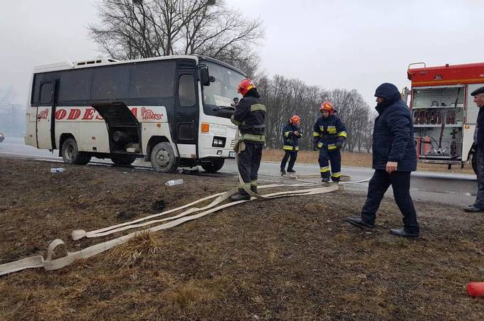 В Калинівці загорівся пасажирський автобус