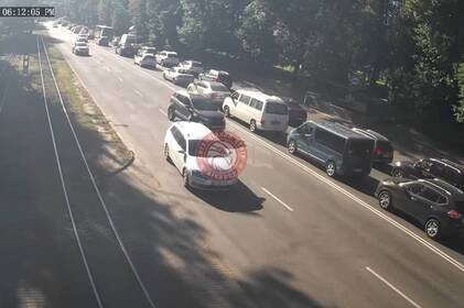 У Вінниці через ДТП на Хмельницькому шосе утворився масштабний затор (відео)