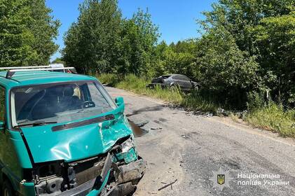 У ДТП на Вінниччині постраждали жінка та 8-річна дитина: подробиці У ДТП на Вінниччині постраждали жінка та 8-річна дитина: подробиці