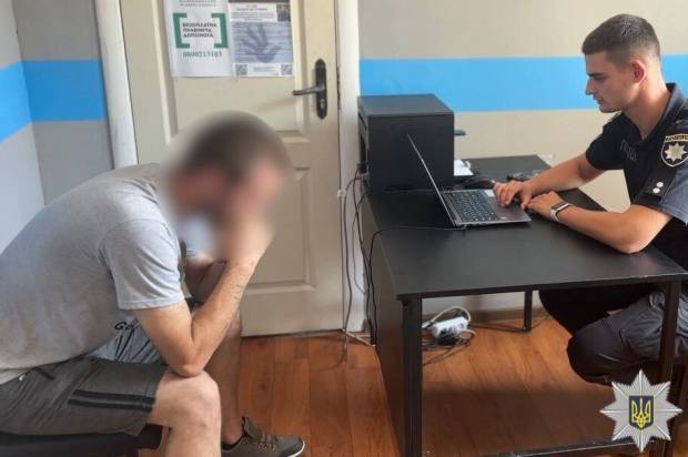 «Квиток» у Молдову за 20 тисяч: двох чоловіків затримали на Вінниччині