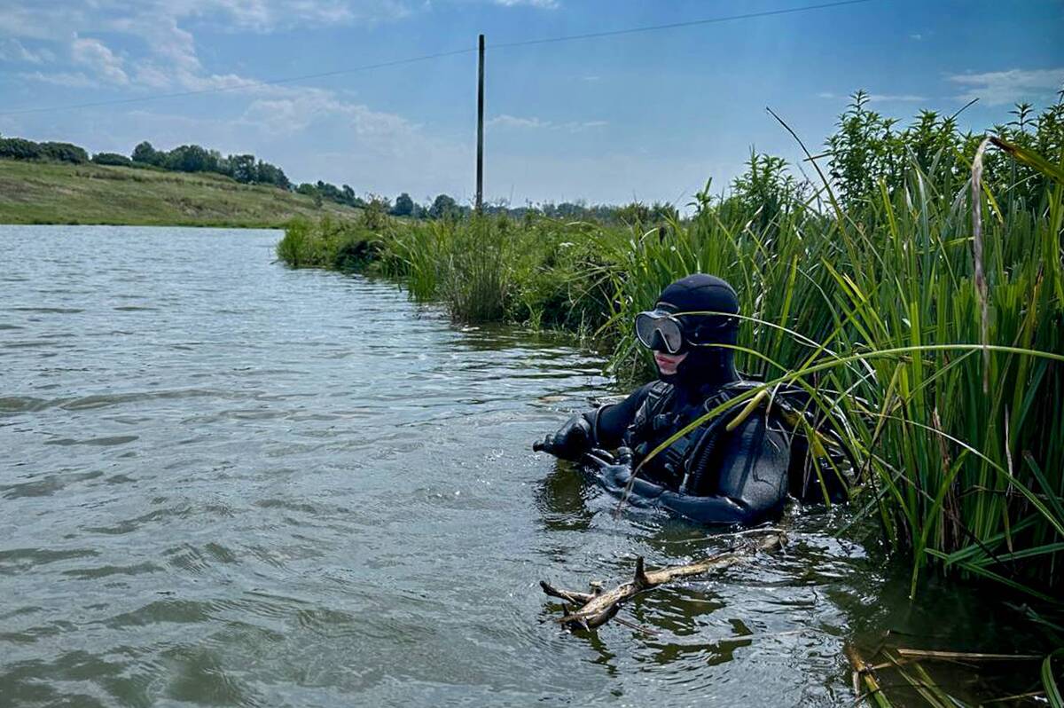 На Хмільниччині знайшли загиблого чоловіка в ставку: пошуки тривали добу
