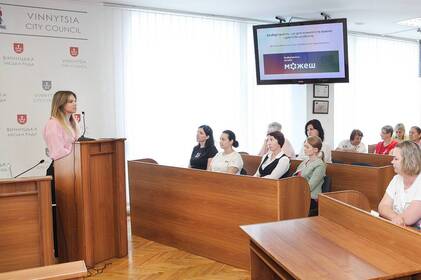 Вінницькі медики пройшли навчання на тему безбар’єрності