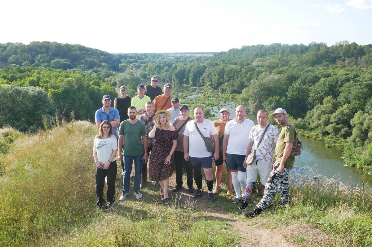 Ветерани з Вінниччини подорожували історичними місцями області (фото)