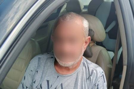 На Вінниччині затримали чоловіка, який за $4000 допомагав ухилянтам тікати за кордон
