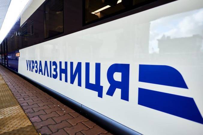 Більше поїздів з Києва до Вінниці, Кривого Рогу та Чернігова: нові рейси Укрзалізниці у серпні-вересні