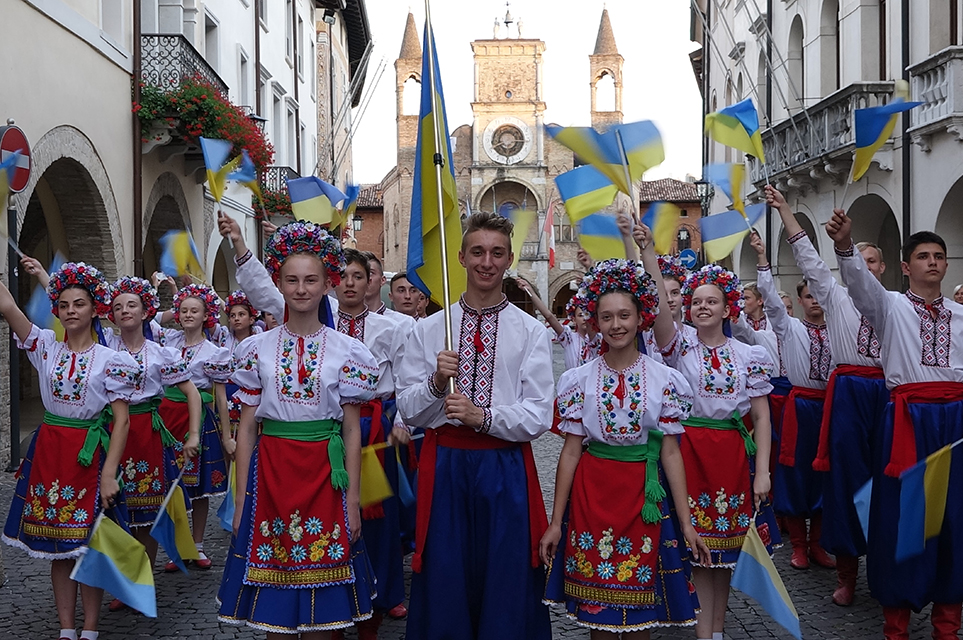 Вінницький ансамбль танцю «Радість» представляв Україну на Міжнародних фестивалях в Італії та Австрії 