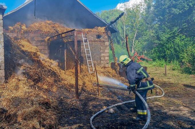 На Вінниччині за добу сталося 25 пожеж: вогонь знищив понад 10 гектарів землі