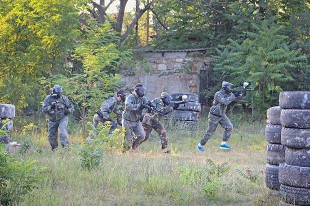 Воїнів, звільнених  полону, запрошують пограти в пейнтбол: як долучитися