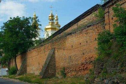 Вінницький краєзнавчий музей запрошує на пішохідну екскурсію «Мури. Погляд крізь віки» Вінницький краєзнавчий музей запрошує на пішохідну екскурсію «Мури. Погляд крізь віки»