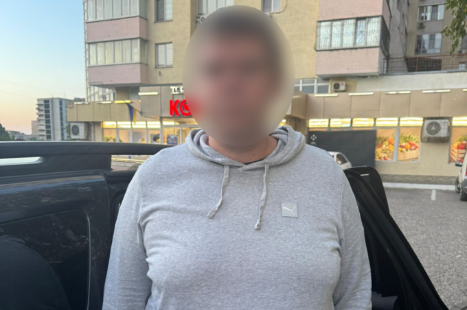 У Вінниці одесит вкрав у знайомого понад 30 тисяч гривень та ноутбук