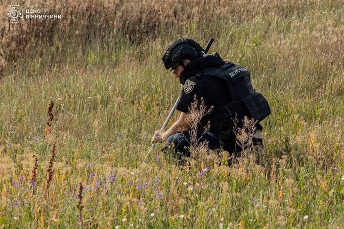 На Вінниччині сапери знищили три артснаряди часів минулих воєн