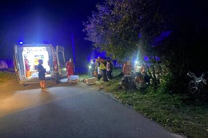 В аваріях на Вінниччині травмувались четверо неповнолітніх: подробиці ДТП
В аваріях на Вінниччині травмувались четверо неповнолітніх: подробиці ДТП