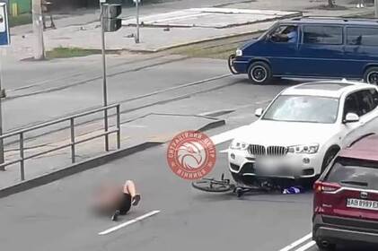 Дві небезпечні автопригоди за один день у Вінниці: що відомо (відео)