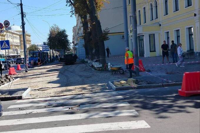 У Вінниці формують перший безбар’єрний маршрут: роботи тривають на Соборній