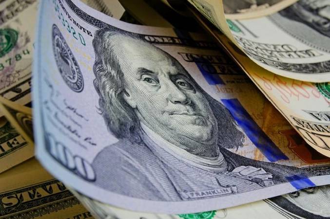 НБУ оновив курс валют: скільки коштує євро, долар та злотий у понеділок, 8 вересня