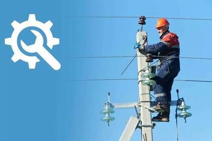 Ліквідація наслідків нічної атаки: рятувальники та комунальники працюють у посиленому режимі