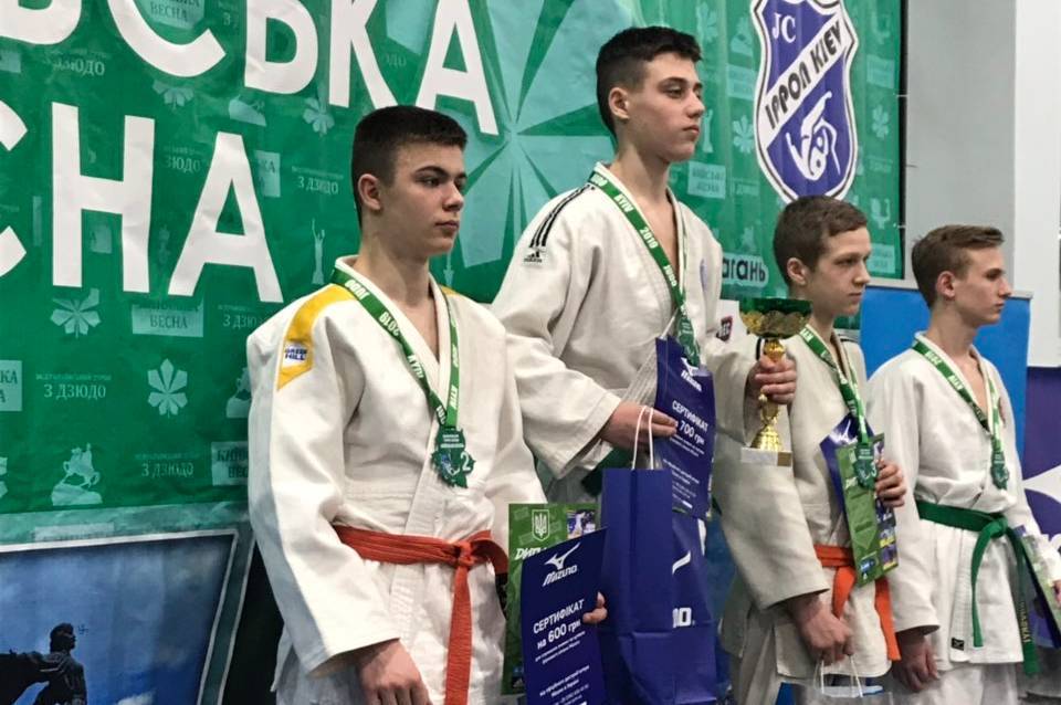 Вінничанин здобув срібло на Всеукраїнському турнірі з дзюдо у Києві 