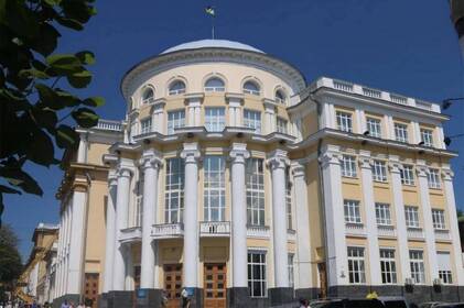 У Вінниці призначили нових керівників обласних установ та комунальних закладів У Вінниці призначили нових керівників обласних установ та комунальних закладів